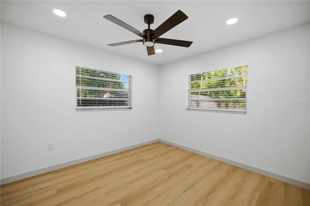 5611 NE 5th Place Ocala FL 34470