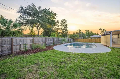 5611 NE 5th Place Ocala FL 34470