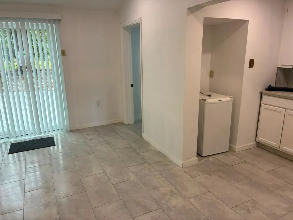 106 Pennsylvania Avenue Pomona Park FL 32181