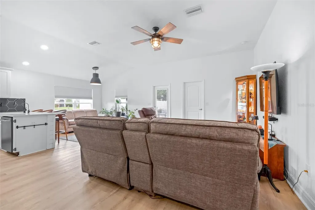 14514 Callen Glen Way Wimauma FL 33598
