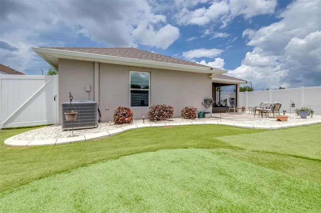 14514 Callen Glen Way Wimauma FL 33598