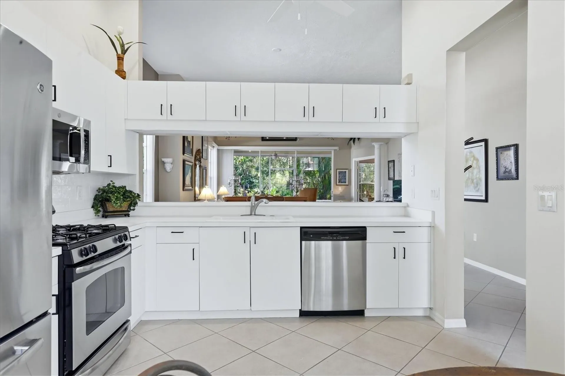 7630 Whitebridge Glen Bradenton FL 34201