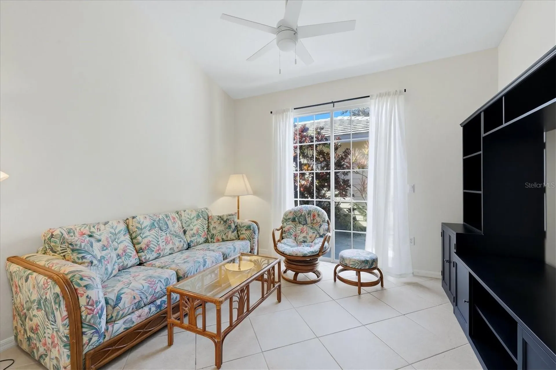 7630 Whitebridge Glen Bradenton FL 34201