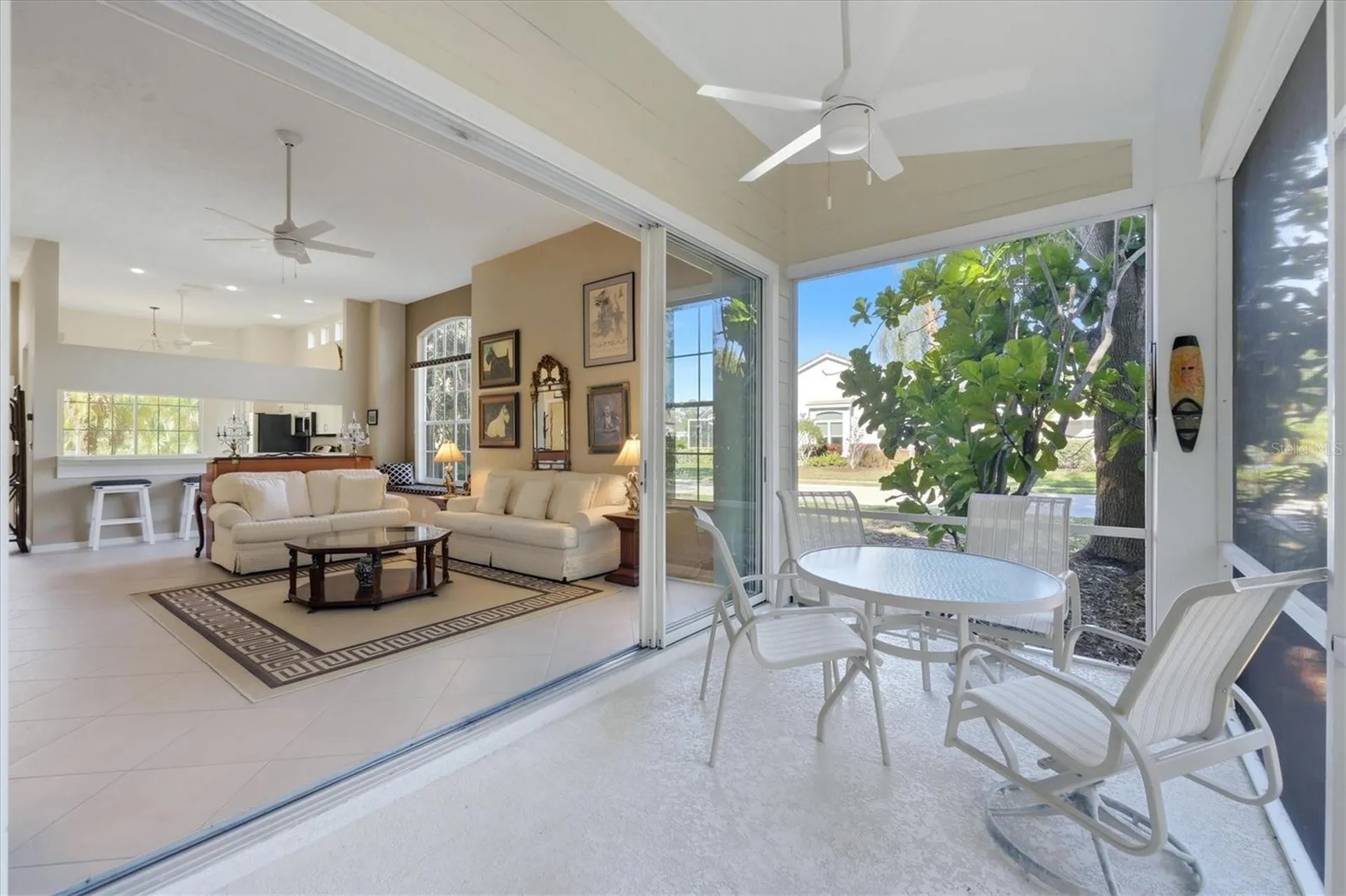 7630 Whitebridge Glen Bradenton FL 34201