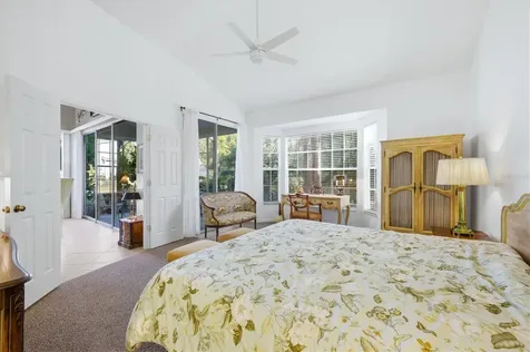 7630 Whitebridge Glen Bradenton FL 34201