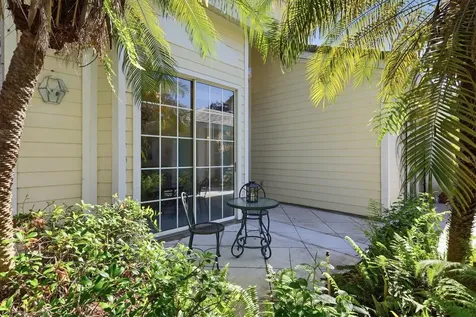7630 Whitebridge Glen Bradenton FL 34201