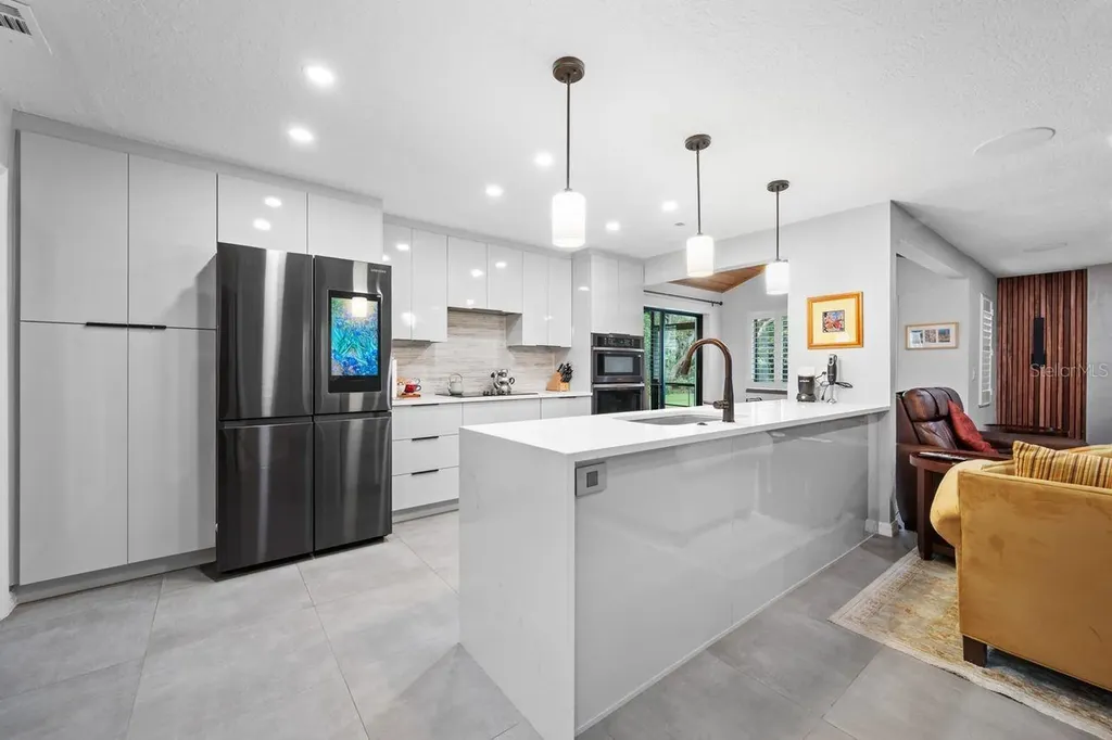 2827 Pheasant Run Clearwater FL 33759