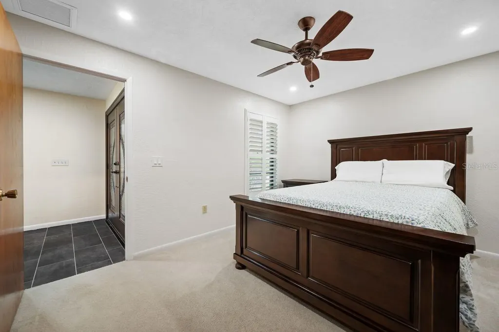 2827 Pheasant Run Clearwater FL 33759