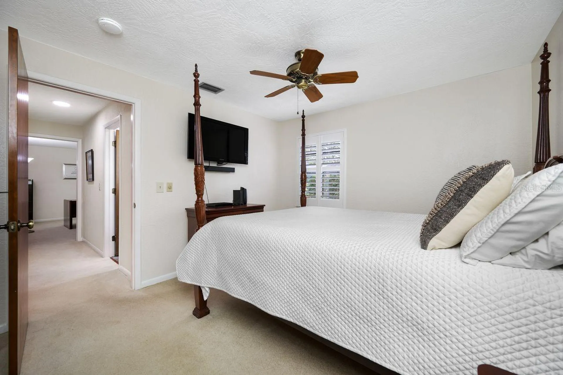 2827 Pheasant Run Clearwater FL 33759