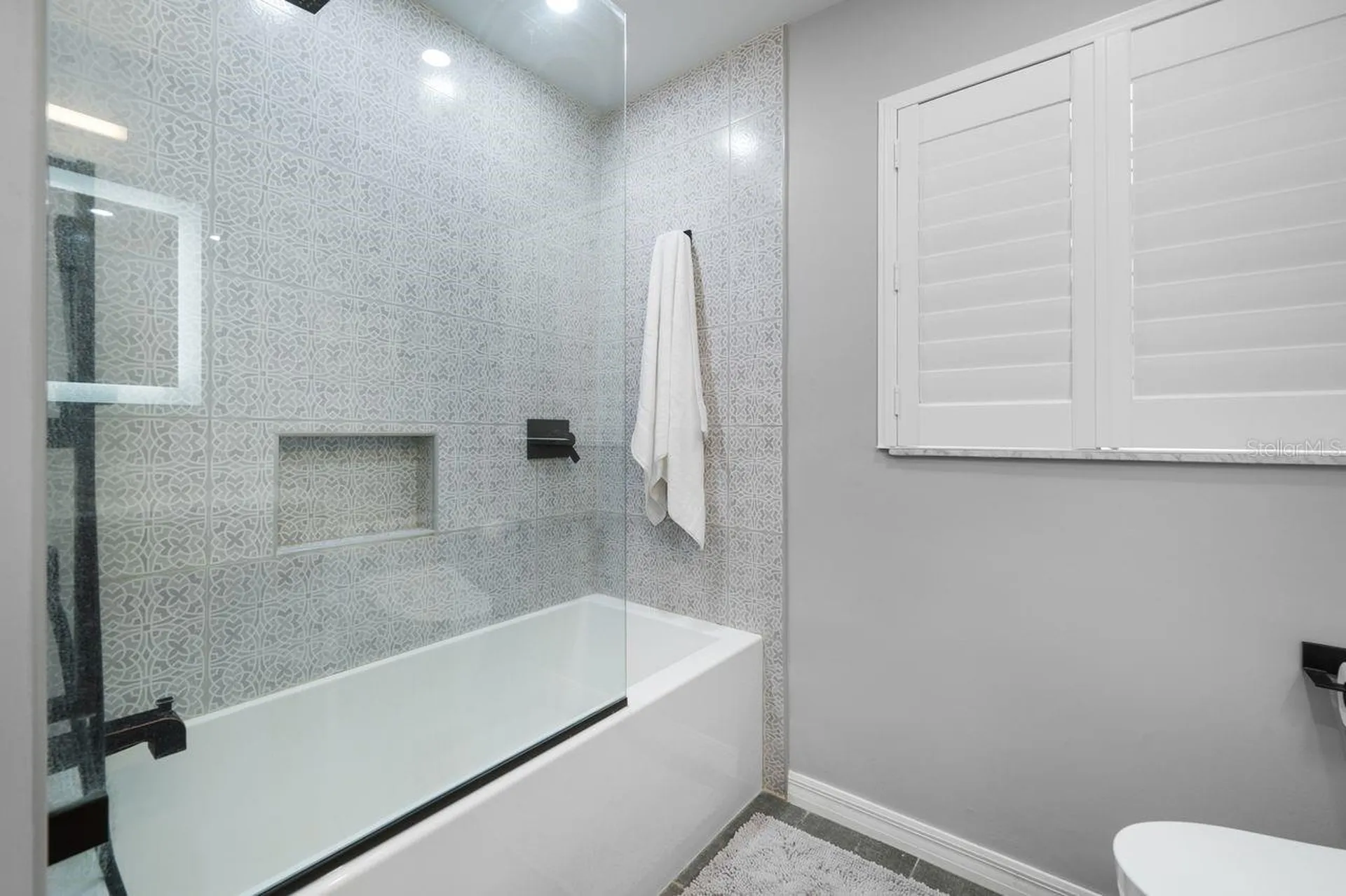 2827 Pheasant Run Clearwater FL 33759