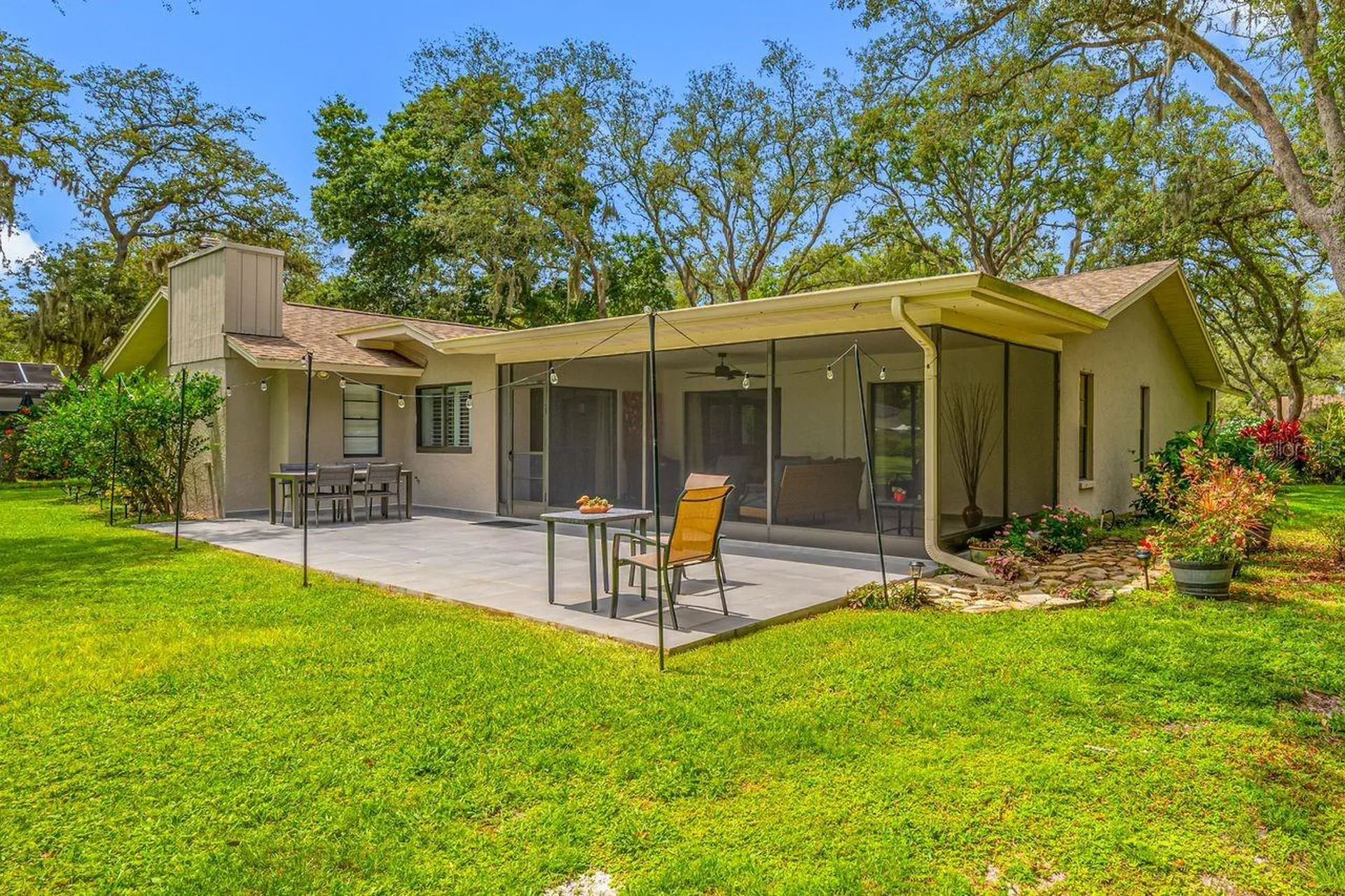 2827 Pheasant Run Clearwater FL 33759