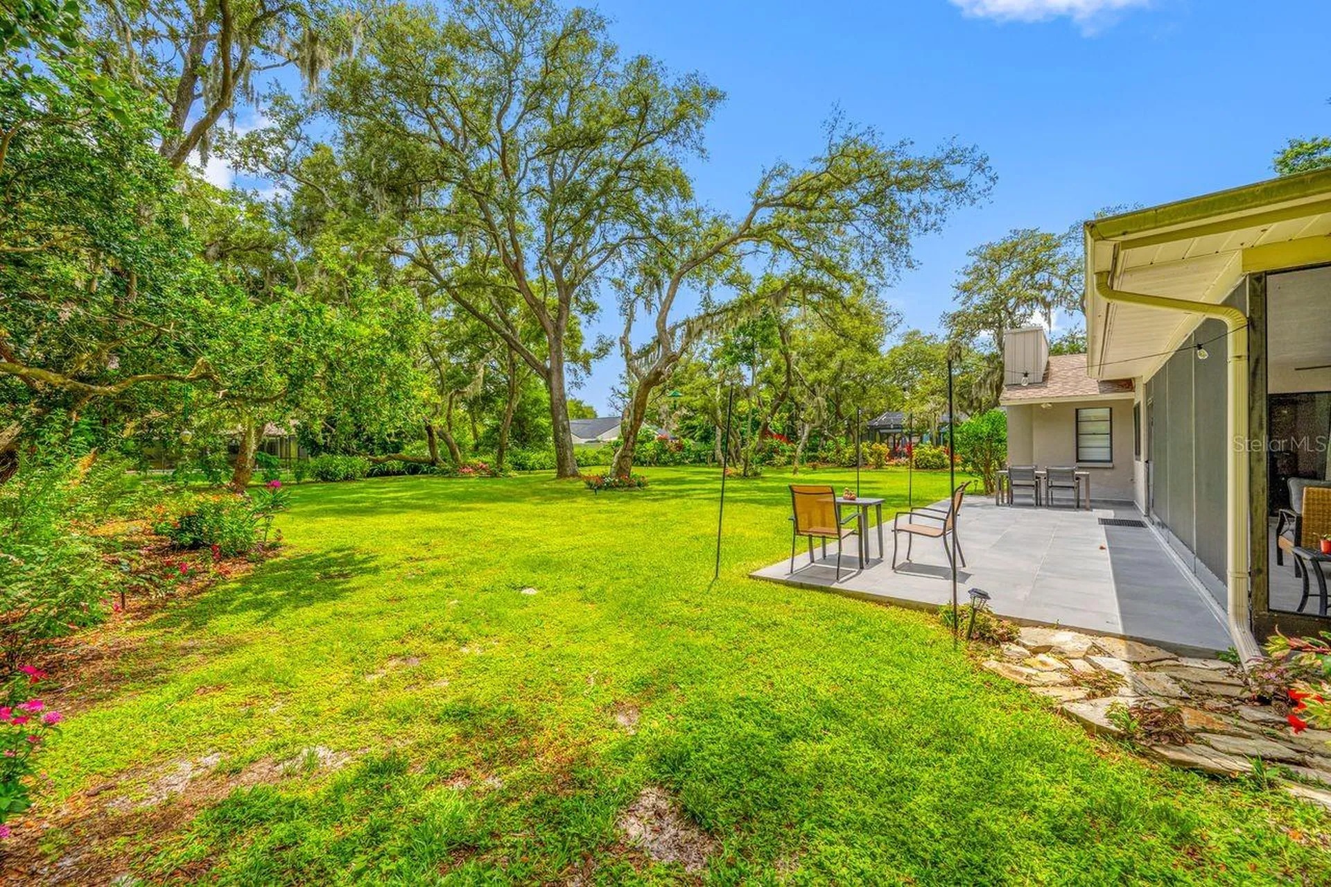 2827 Pheasant Run Clearwater FL 33759