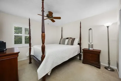 2827 Pheasant Run Clearwater FL 33759