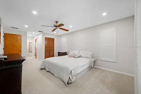 2827 Pheasant Run Clearwater FL 33759