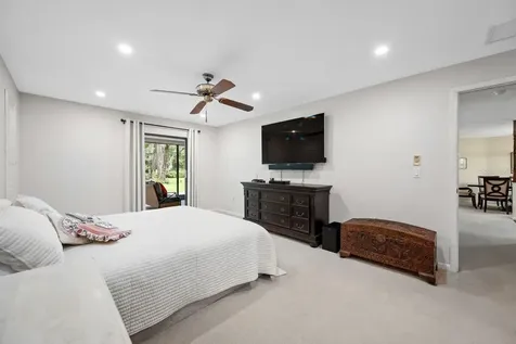 2827 Pheasant Run Clearwater FL 33759