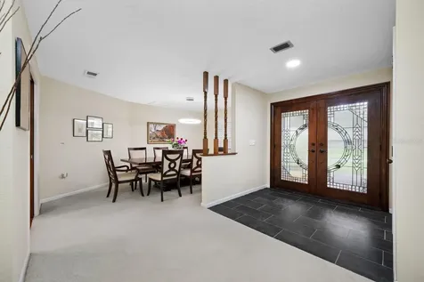 2827 Pheasant Run Clearwater FL 33759