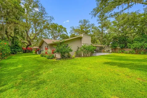 2827 Pheasant Run Clearwater FL 33759