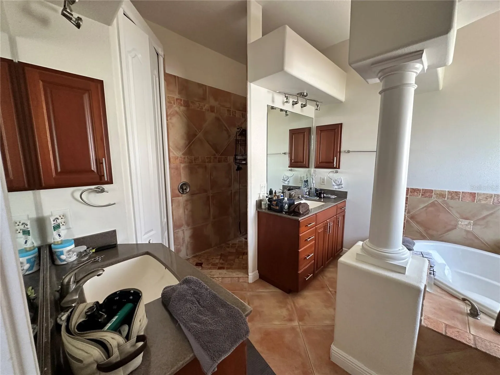 2119 & 2125 Montclair Drive Sarasota FL 34231