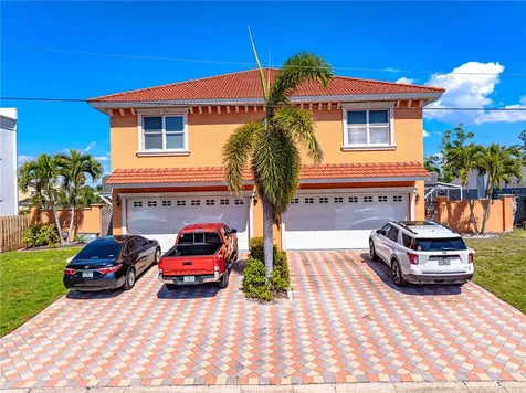 2119 & 2125 Montclair Drive Sarasota FL 34231