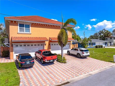 2119 & 2125 Montclair Drive Sarasota FL 34231