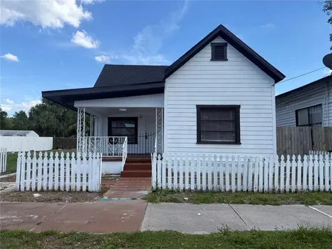 2116 W Pine Street Tampa FL 33607