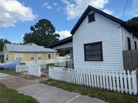 2116 W Pine Street Tampa FL 33607