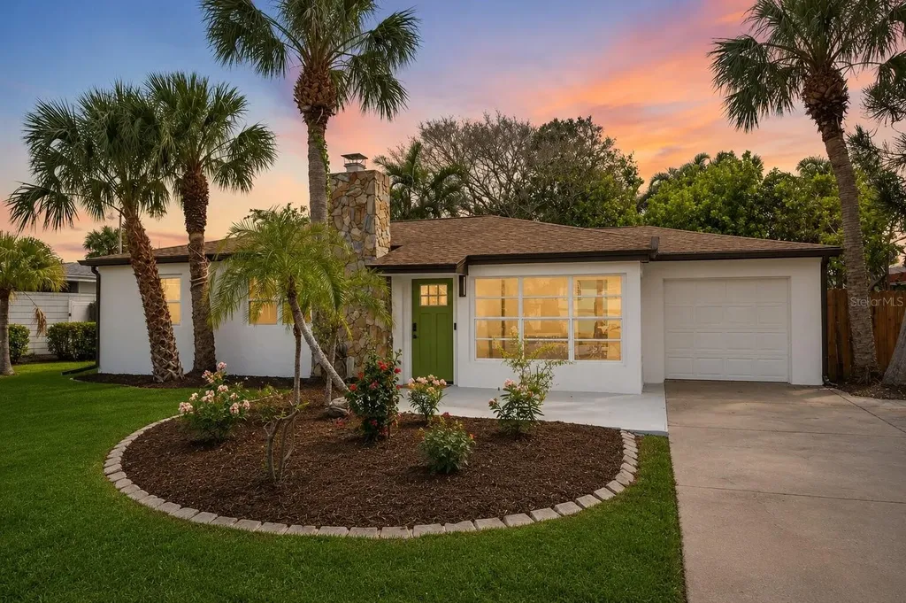 108 5th Street Belleair Beach FL 33786