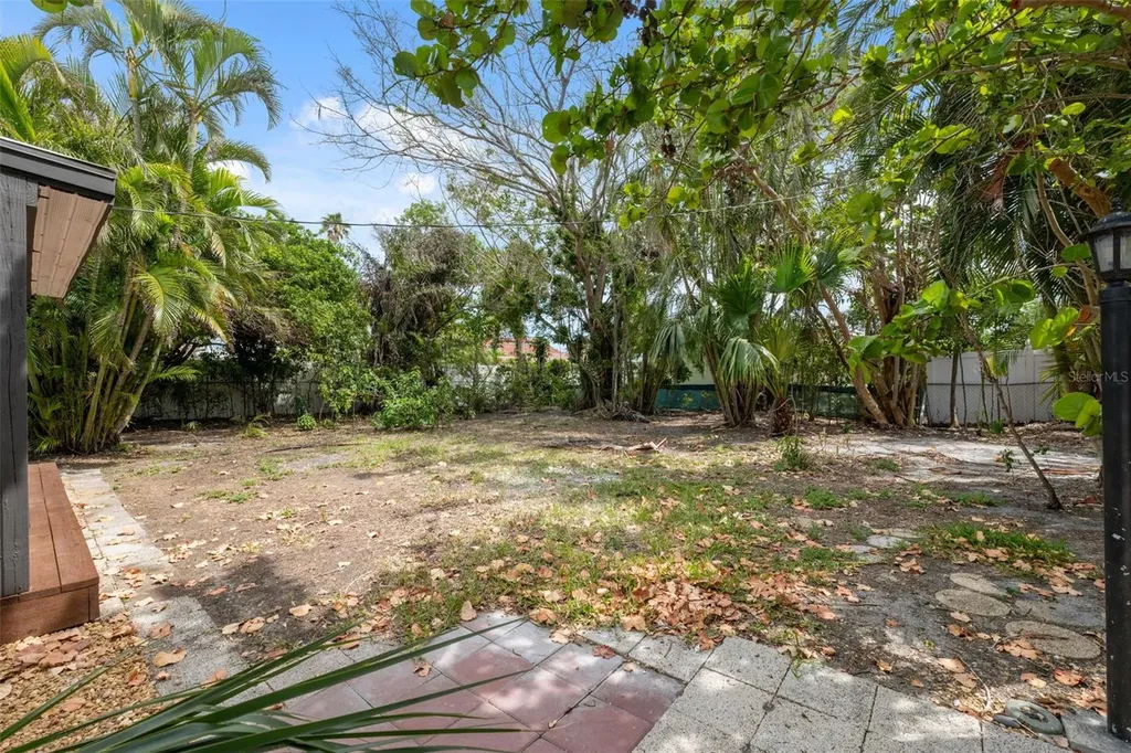 108 5th Street Belleair Beach FL 33786