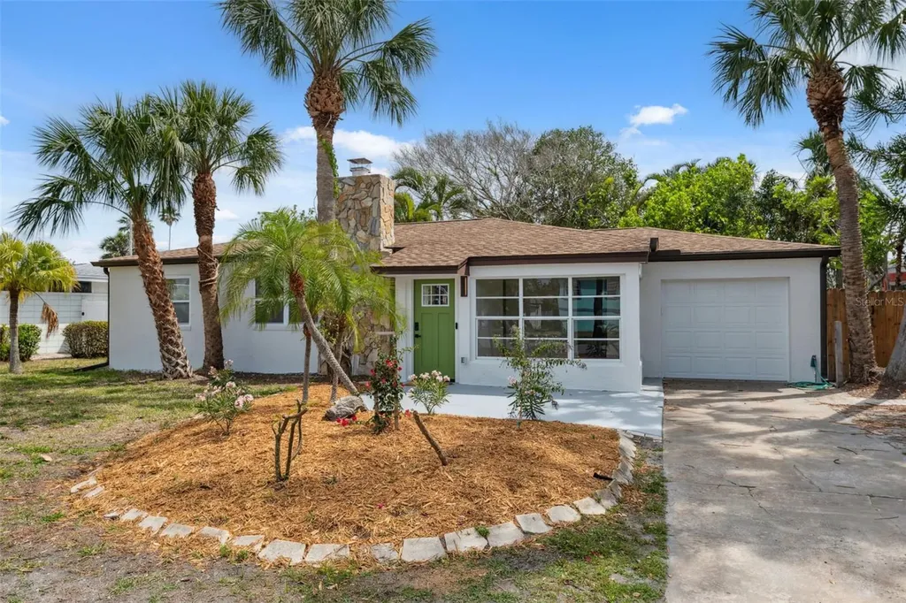 108 5th Street Belleair Beach FL 33786