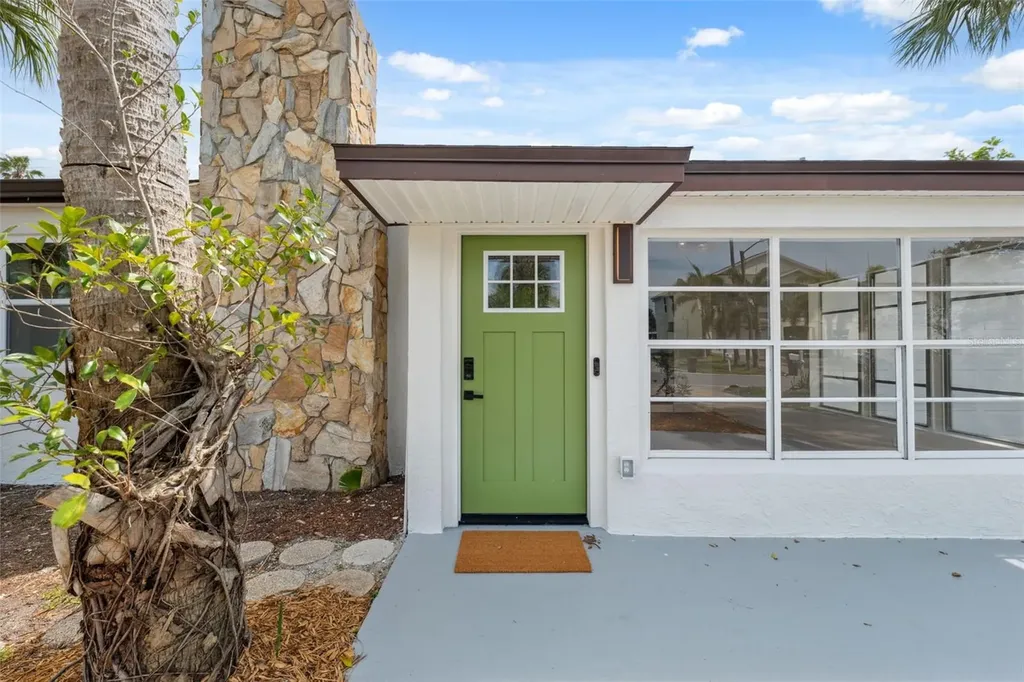 108 5th Street Belleair Beach FL 33786