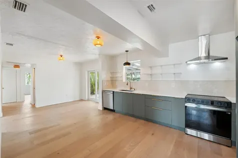108 5th Street Belleair Beach FL 33786