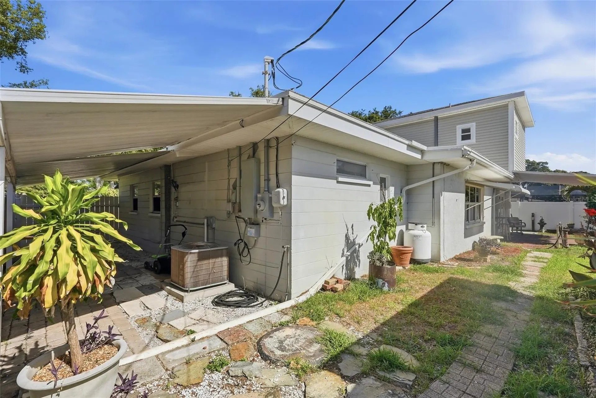 3151 56th Street N St Petersburg FL 33710