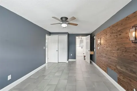 10060 56th Street N Pinellas Park FL 33782