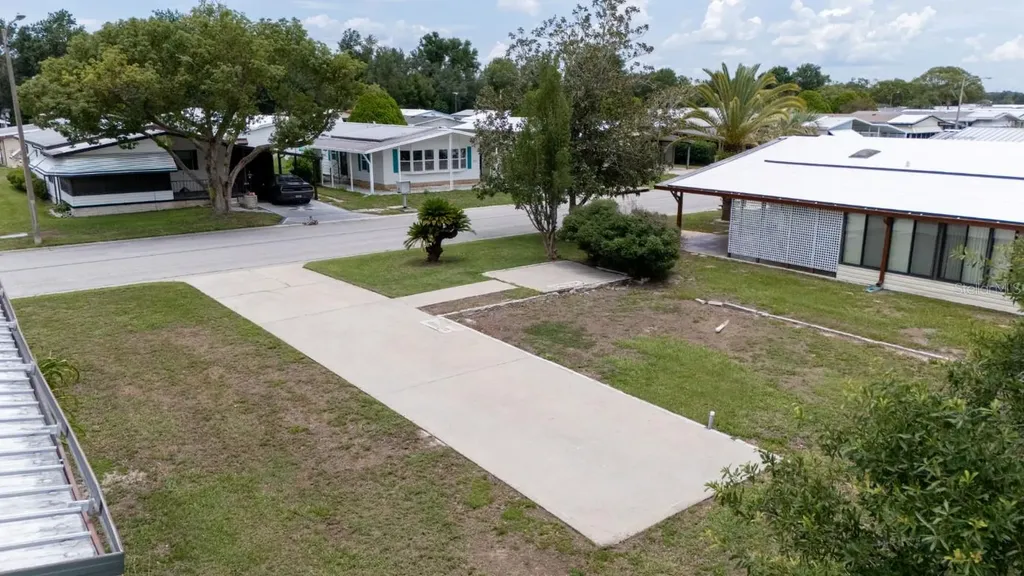 35100 Colony Hills Drive Zephyrhills FL 33541
