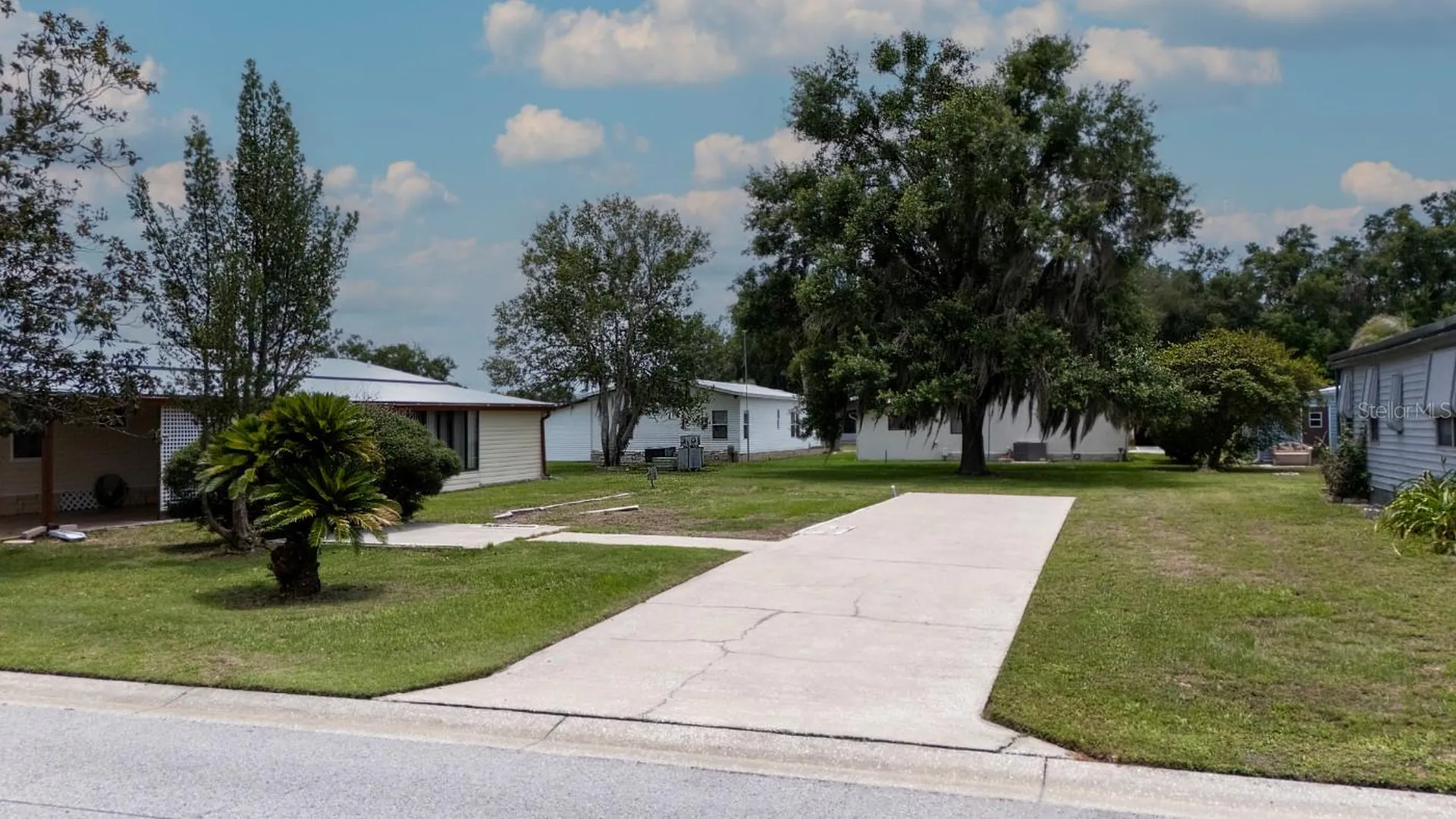 35100 Colony Hills Drive Zephyrhills FL 33541