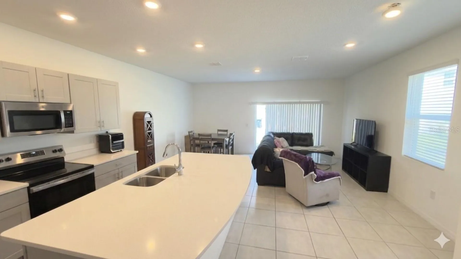 2994 Canary Avenue Davenport FL 33837