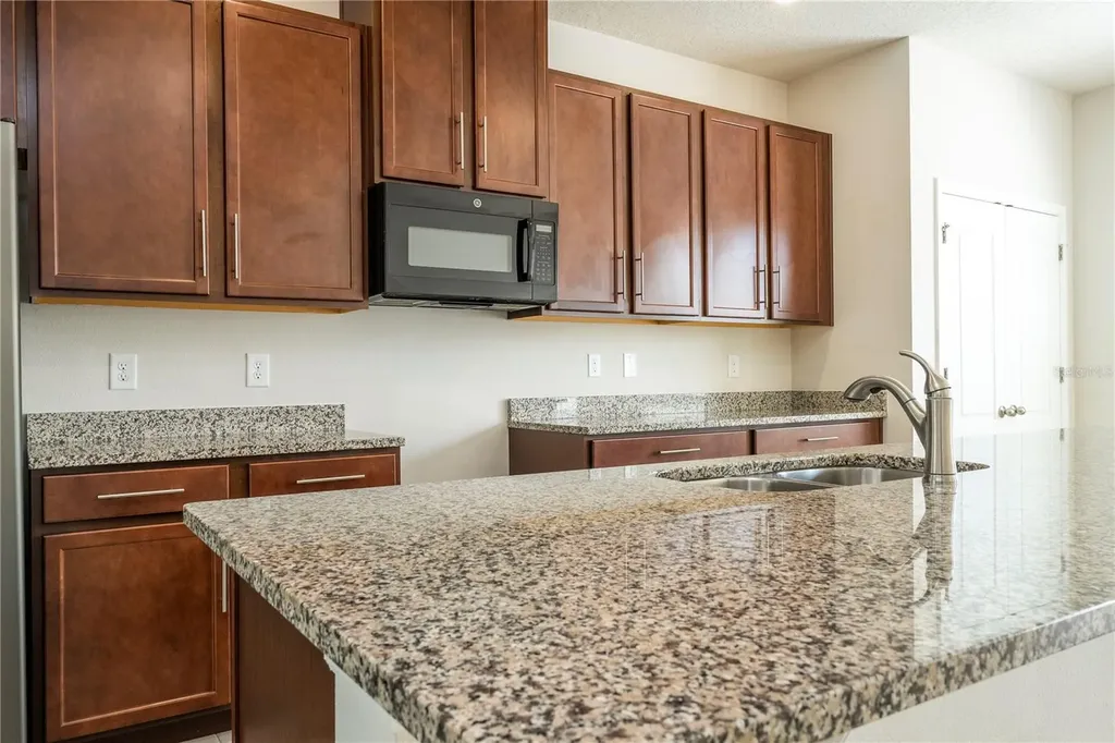 6131 Elfin Herb Way Winter Garden FL 34787