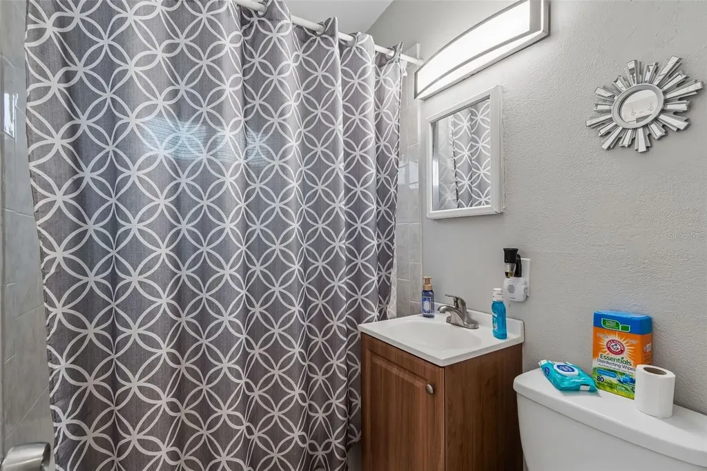 4479 Porpoise Drive SE St Petersburg FL 33705