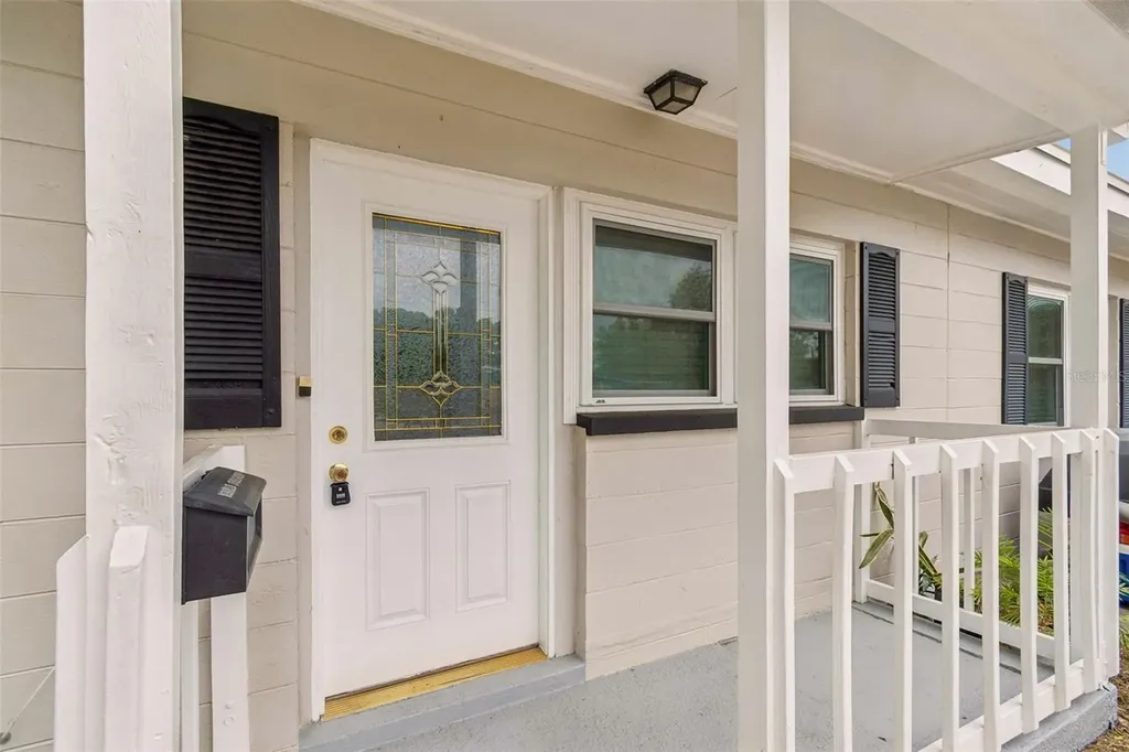 4479 Porpoise Drive SE St Petersburg FL 33705