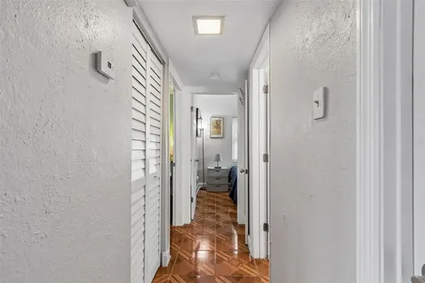 4479 Porpoise Drive SE St Petersburg FL 33705