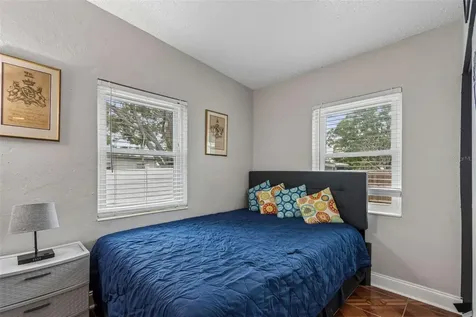 4479 Porpoise Drive SE St Petersburg FL 33705
