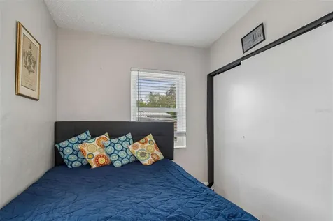 4479 Porpoise Drive SE St Petersburg FL 33705