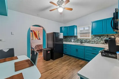 4479 Porpoise Drive SE St Petersburg FL 33705