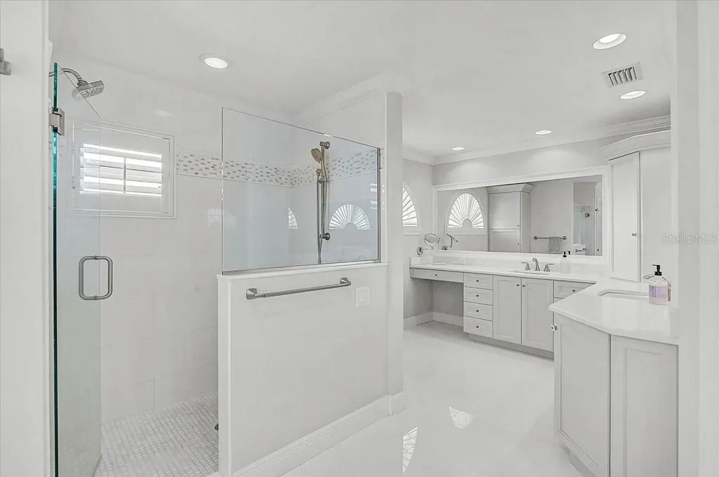 320 Ringling Point Drive Sarasota FL 34234