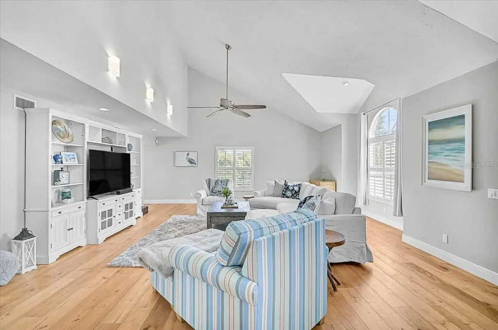 320 Ringling Point Drive Sarasota FL 34234