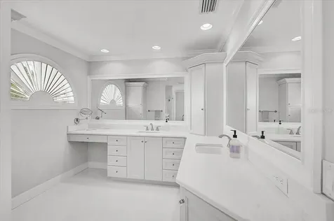 320 Ringling Point Drive Sarasota FL 34234