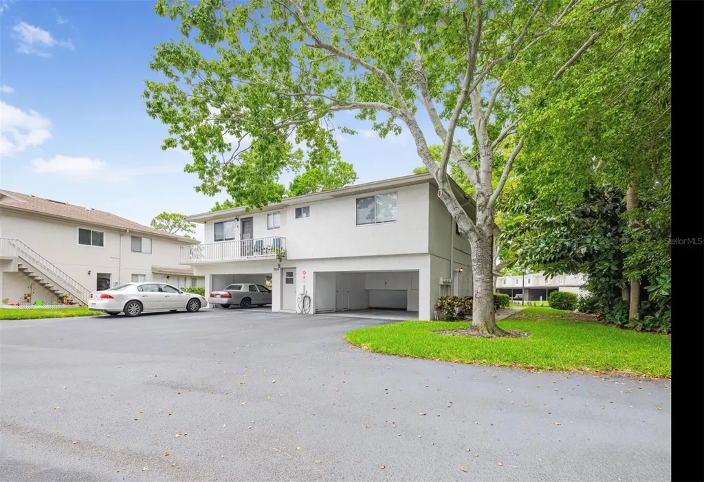 1834 Bough Avenue Clearwater FL 33760
