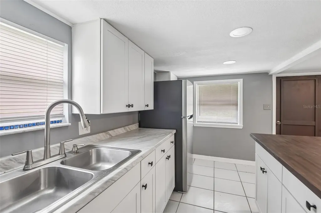 37732 Cecil Lane Zephyrhills FL 33542