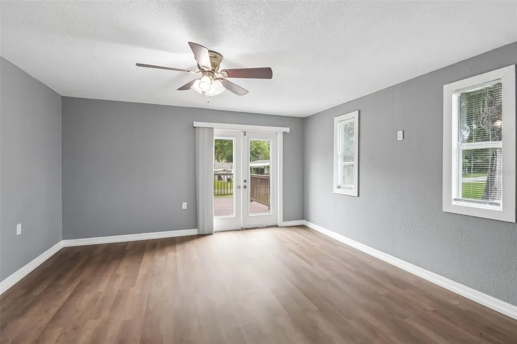 37732 Cecil Lane Zephyrhills FL 33542