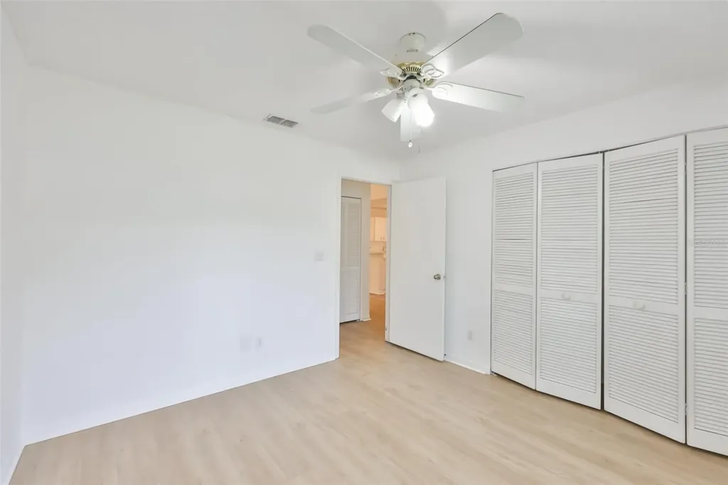 1001 Otter Mill Way Sun City Center FL 33573